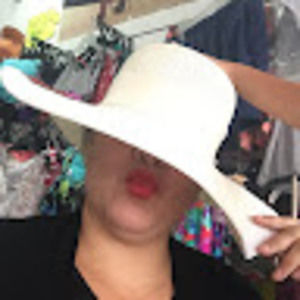 Meet your Posher, Maybell